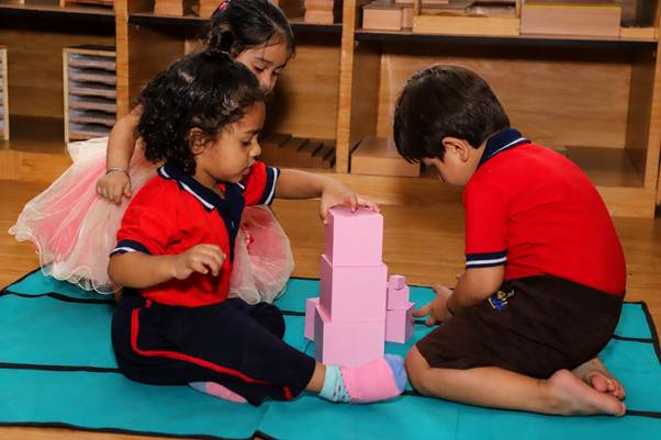, How Preschool Helps Build Communication and Social Skills